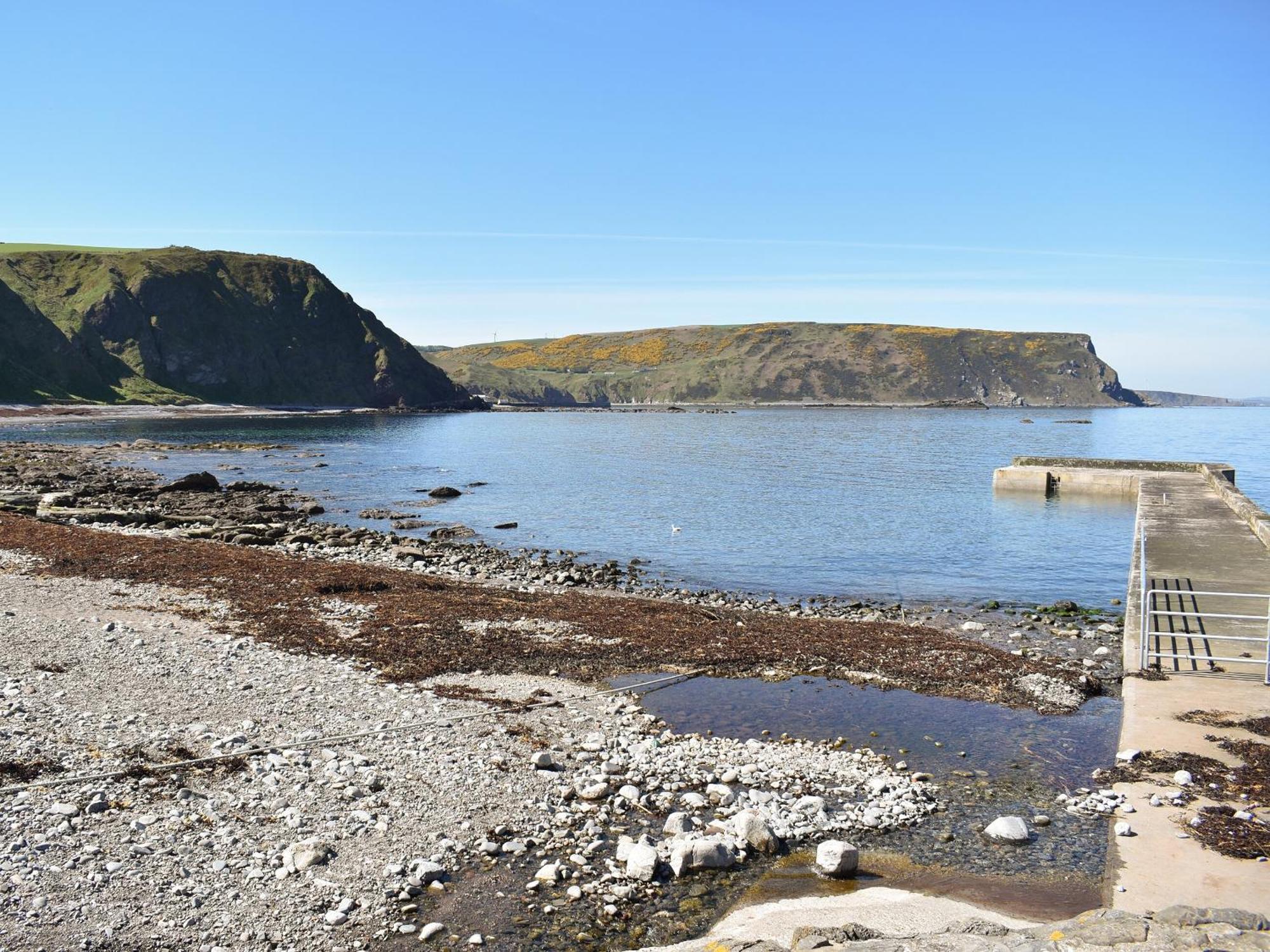 Crovie Villa Gardenstown Exterior photo