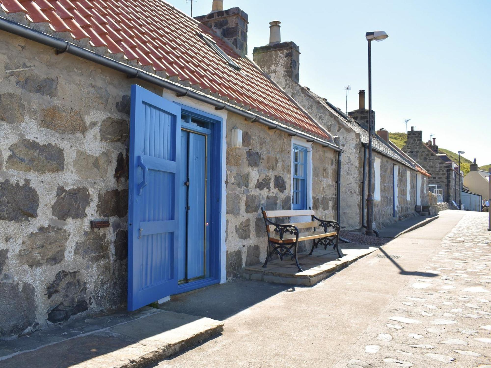 Crovie Villa Gardenstown Exterior photo